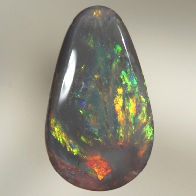 SOLID BLACK OPAL Bright golden multicolour
